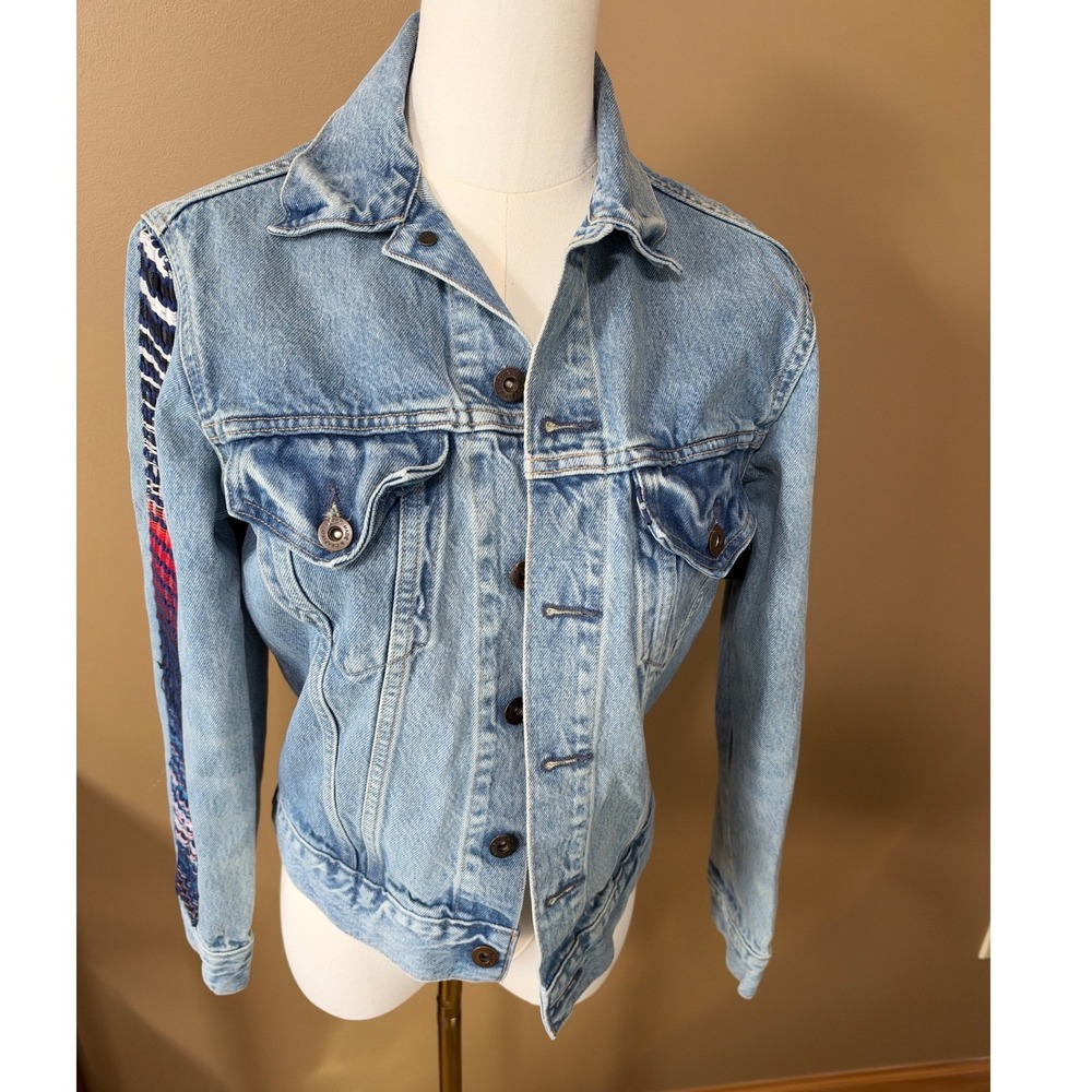 Levi's Made & Crafted Anthropologie Denim Jacket XS Embroidered Sleeve Trucker